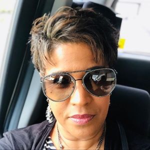 Meet your Posher, Rosa